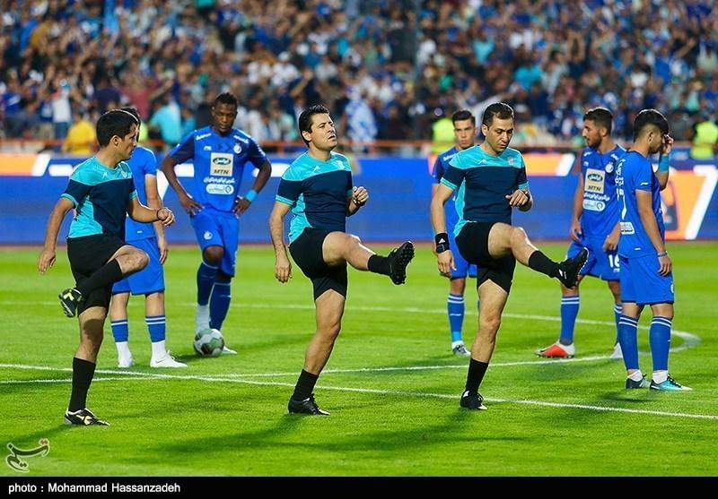 اصفهانیان: تیم داوری دربی عملکرد کم نقصی داشت، نیاز باشد باز هم از فغانی در دربی استفاده می کنیم اصفهانیان: تیم داوری دربی عملکرد کم نقصی داشت، احتیاج باشد باز هم از فغانی در دربی استفاده می کنیم