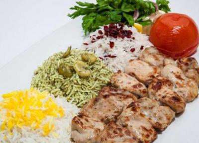 طرز تهیه جوجه کباب لاری خوشمزه بر روی ذغال و در ماهی تابه