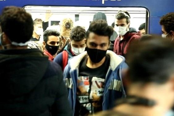 حدود 800 هزار نفر مسافران روزانه مترو تهران هستند، با بازگشایی حضوری دانشگاه ها و مدارس پیش بینی می کنیم روزانه تا 35 درصد افزایش یابد